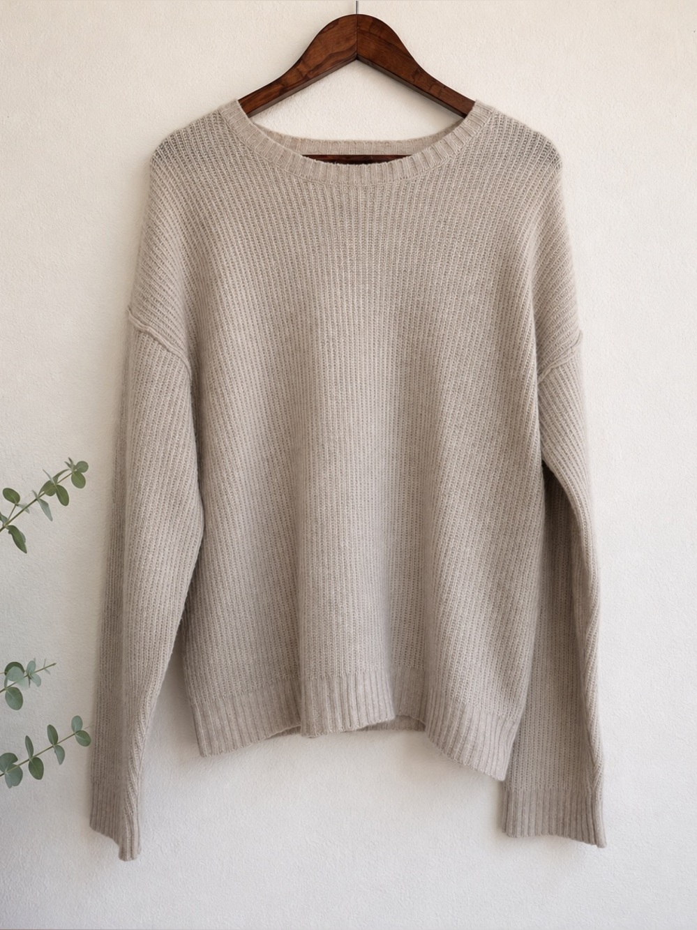 Full Tilt Cream Ribbed Knit Dropped Shoulder Crewneck Sweater Large
